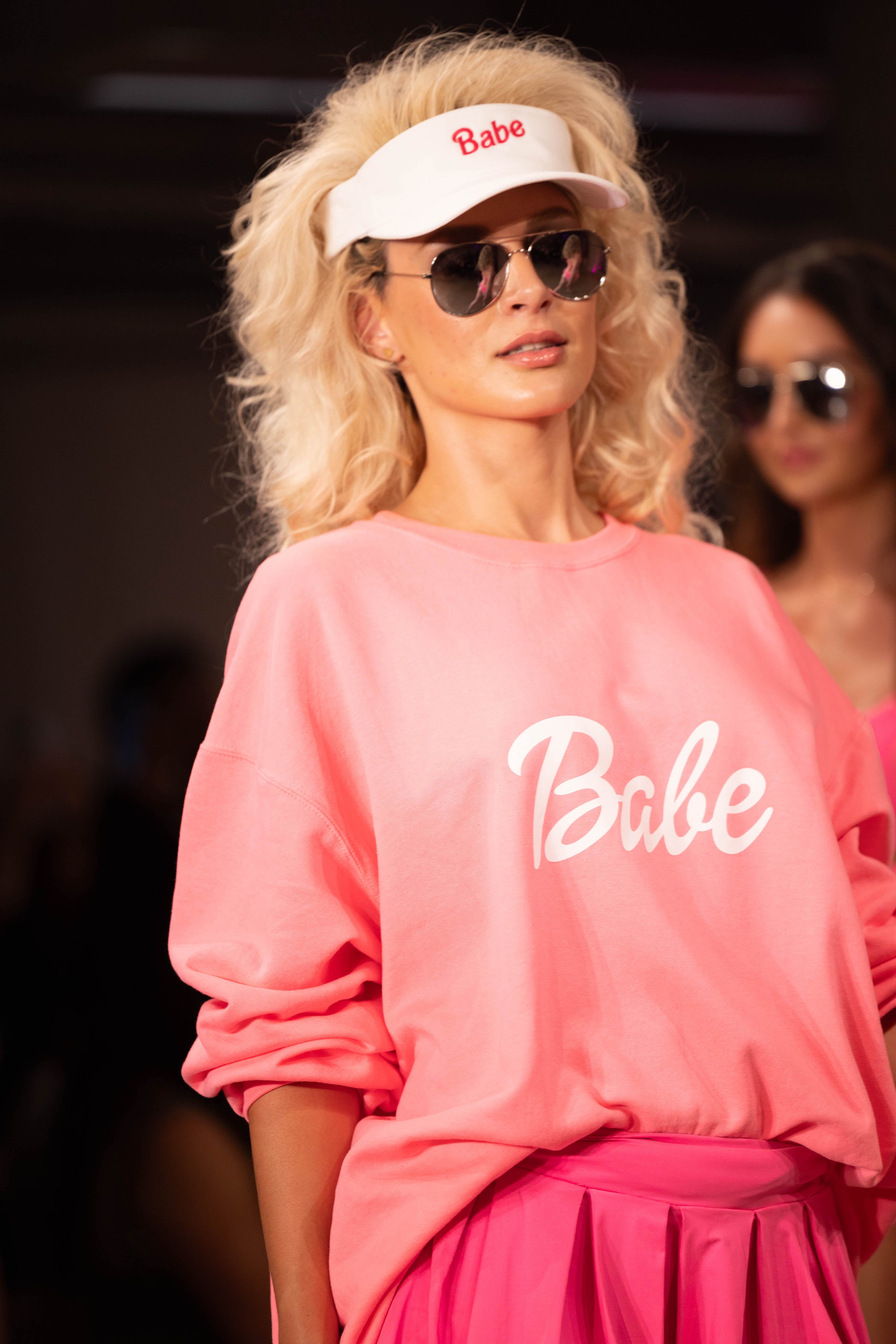 Oversized Cursive “Babe” Crew Neck Sweatshirt - White Cursive