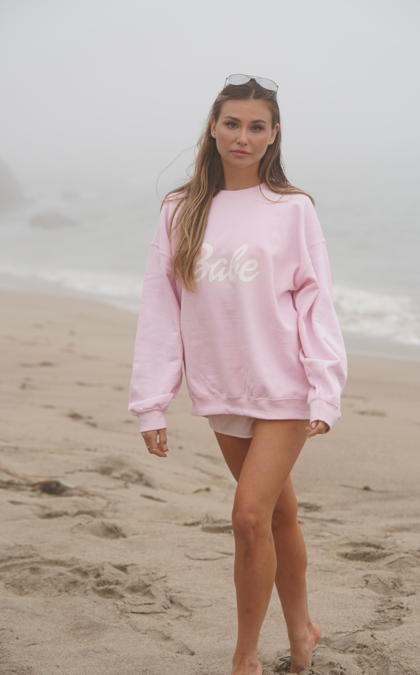 Oversized Cursive “Babe” Crew Neck Sweatshirt - White Cursive